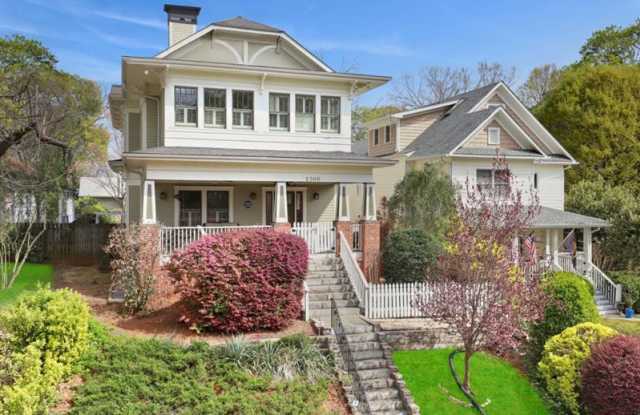 1300 Mclendon Avenue NE Gallery 4