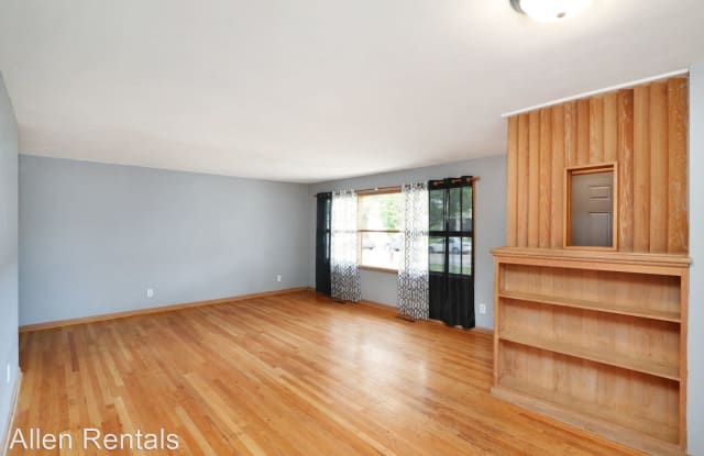 1818 Todd Road - 1818 Todd Road, Manhattan, KS 66502