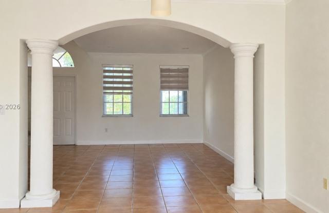 3670 SW 154th Ct Gallery 2
