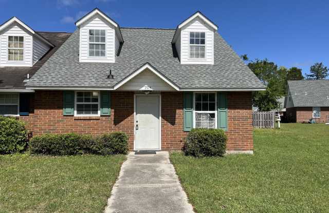 205 A St Charles - 205 Saint Charles Place, St. Marys, GA 31558