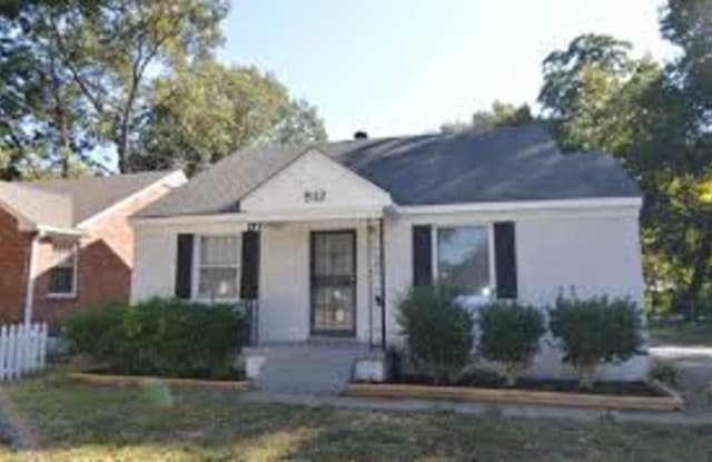 812 S Greer St - 812 South Greer Street, Memphis, TN 38111
