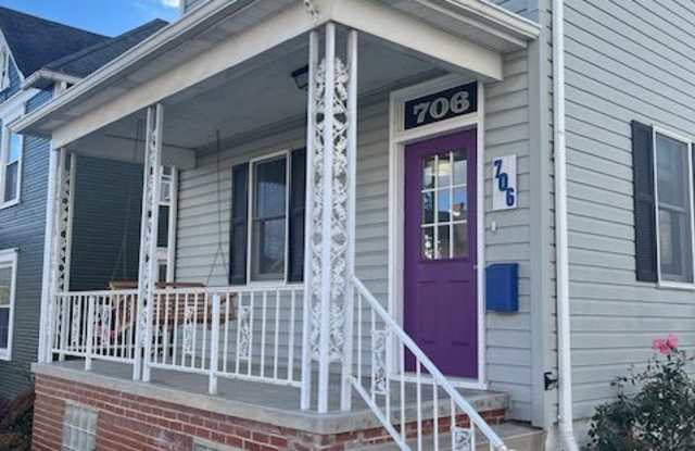 706 Green Street - 706 Green Street, Southwest Greensburg, PA 15601