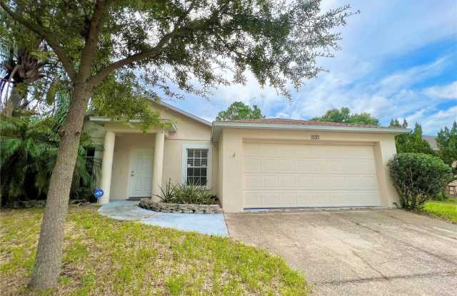 137 DIAMOND RIDGE BOULEVARD - 137 Diamond Ridge Boulevard, Auburndale, FL 33823
