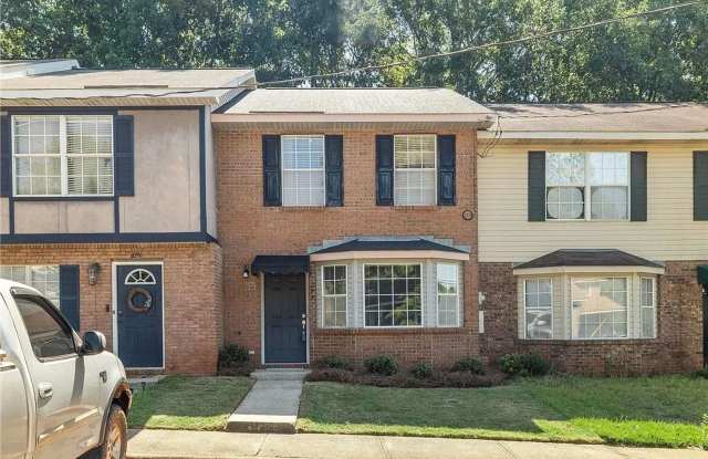 1094 Chinook Gallery 1