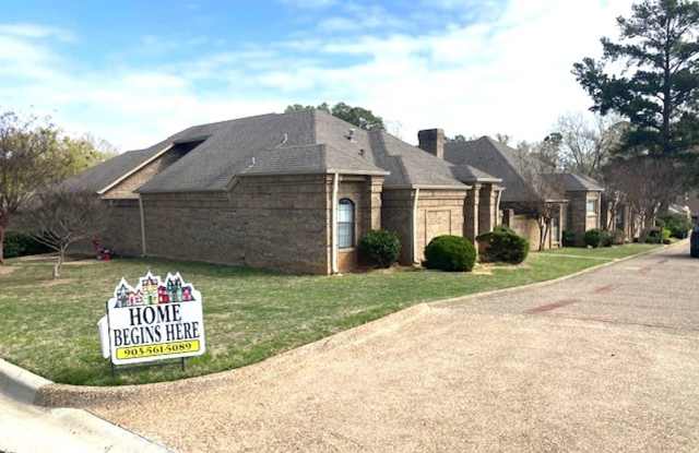 Garden Home 2000 sq ft photos photos