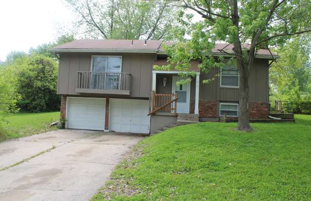 9101 E 89th Ter - 9101 East 89th Terrace, Kansas City, MO 64138
