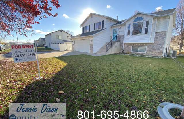 5889 S 3260 W Gallery 3