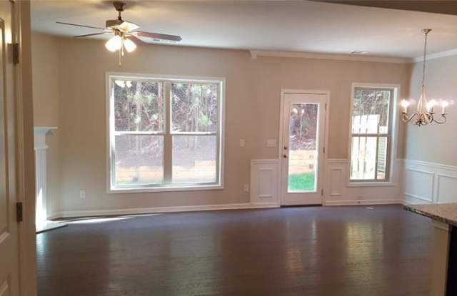 651 Justins Place Gallery 3
