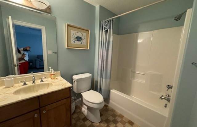 Immaculate 4 bedroom 3.5 bath Home at North End Gallery 4