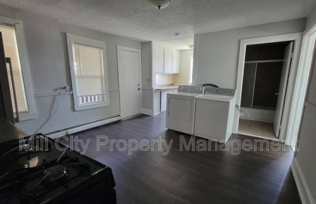 343 Auburn Street - 3 photos photos