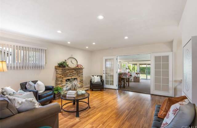 12732 Greentree Avenue Gallery 3