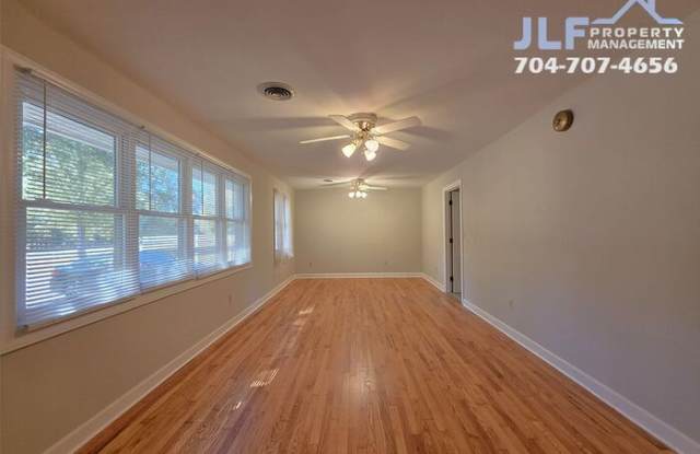 9301 Gold Hill Road Gallery 3
