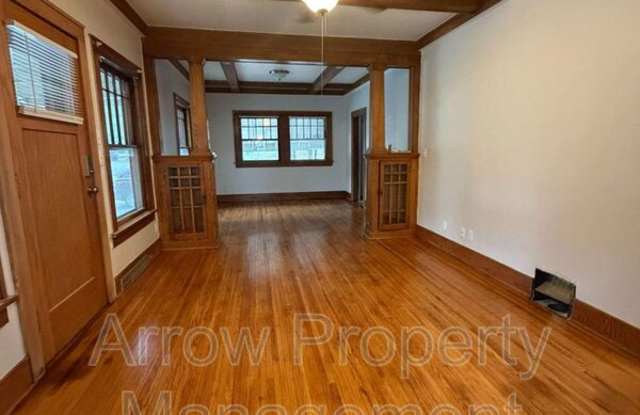 415 N 32nd Street Gallery 3
