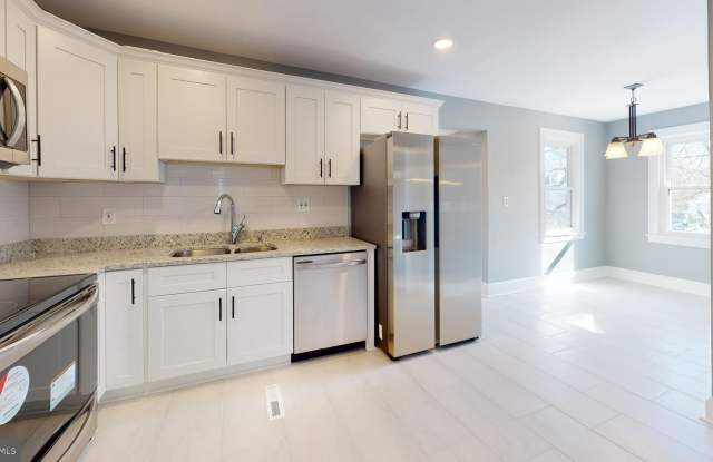 6700 PINE GROVE DRIVE Gallery 2