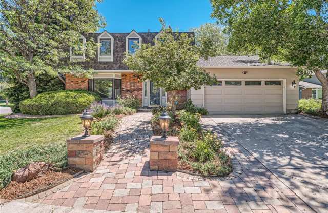 Stunning Home by Arapahoe Lake photos photos