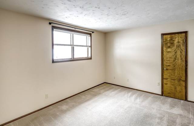 PRE-LEASING 1-Bed and 1-Bath Apartment Available! photos photos