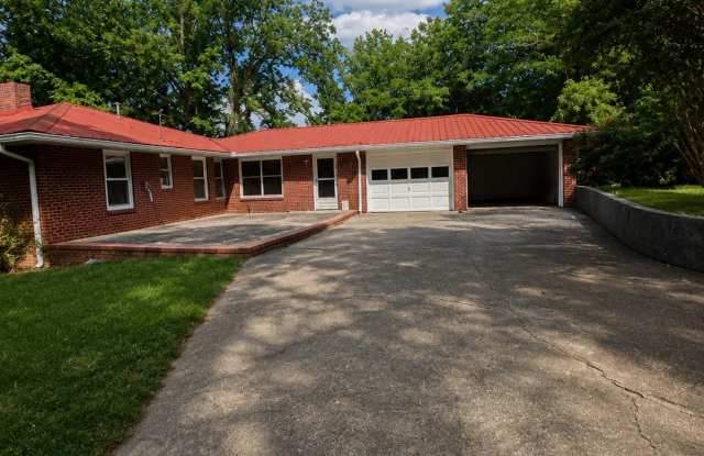 8457 Thomaston Road photos photos 8457 Thomaston Road photos photos