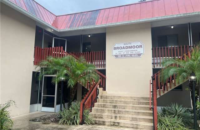 198 Joel Boulevard unit: 6 photos photos