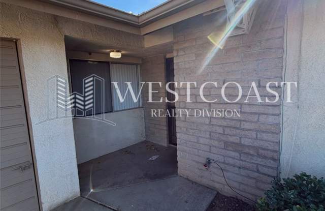 2 Bed / 2 Bath Duplex-Style Home on Quiet Cul-de-Sac – Hemet photos photos