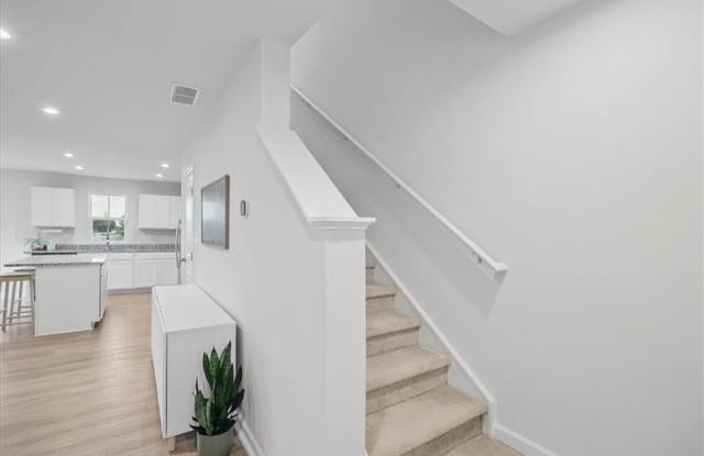 218 Deermont Drive Gallery 4