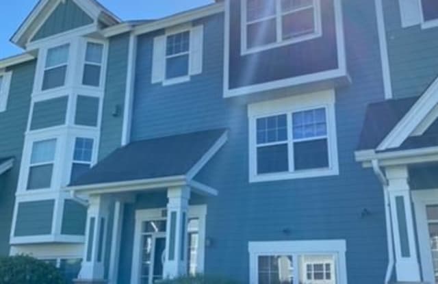 15589 Eagles Nest Way - 15589 Eagles Nest Way, Apple Valley, MN 55124