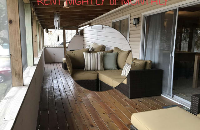 128 W Lakeshore Drive photos photos