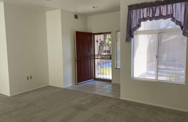 20039 N Greenview Dr Gallery 3