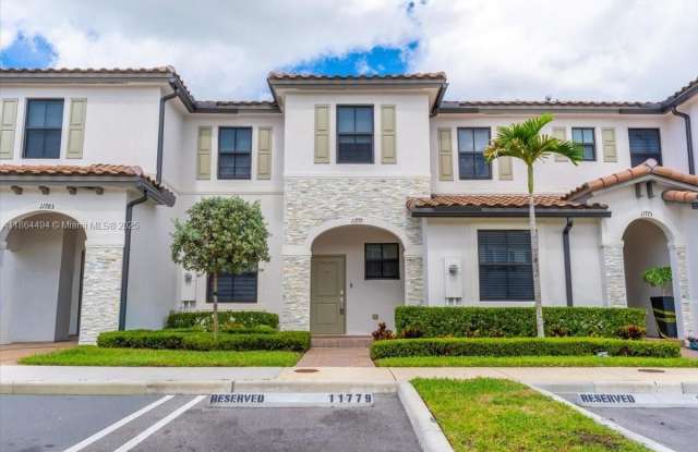 11779 SW 247th Ter photos photos