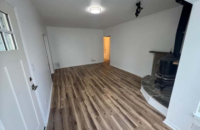 Cute Lehi rambler with tons of yard space and trees! photos photos Cute Lehi rambler with tons of yard space and trees! photos photos