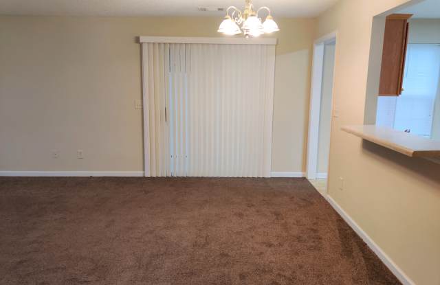 6225 Hickory Lane Cir Gallery 4