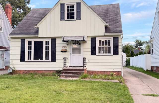 Charming 3-Bedroom Home with Garage in Parma – $1,550/Month photos photos
