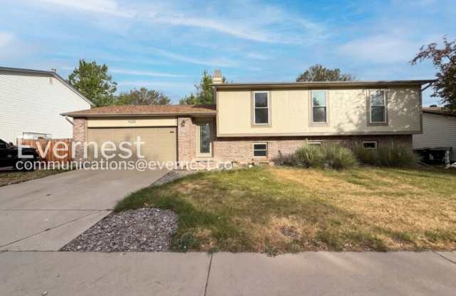 9225 Clermont Drive photos photos