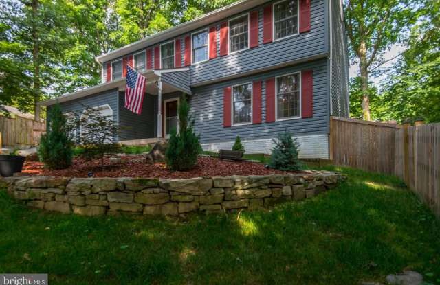 1317 GRANT ST - 1317 Grant Street, Herndon, VA 20170