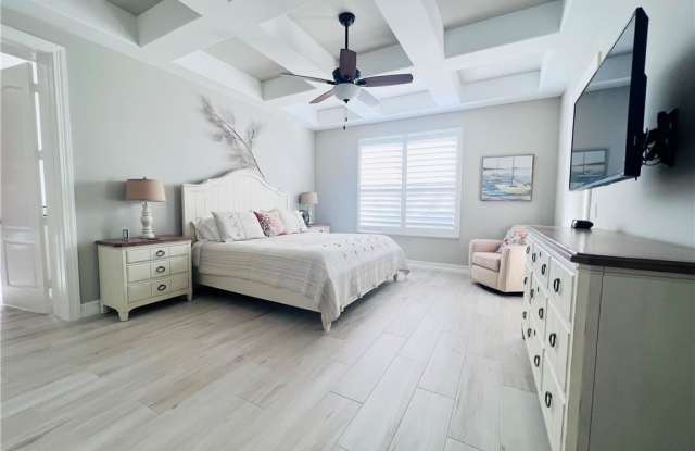 554 Avellino Isles CIR - 554 Avellino Isles Circle, Vineyards, FL 34119