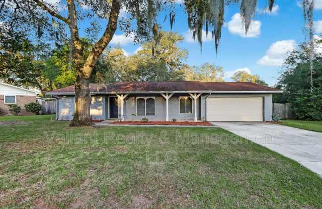 3400 Red Oak Circle - 3400 Red Oak Circle, Lakeside, FL 32073