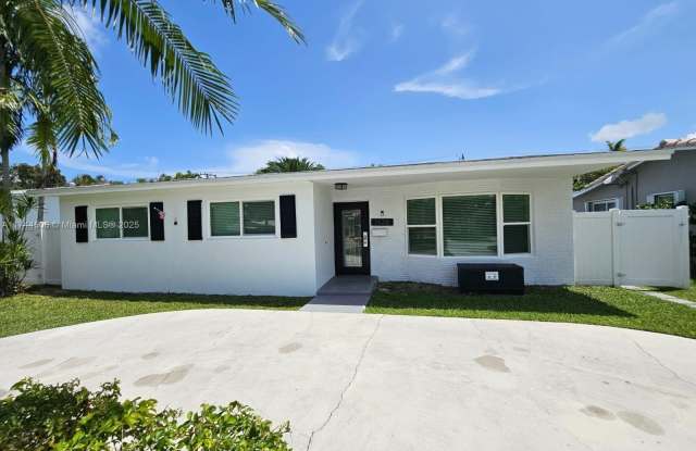 1426 Coolidge St - 1426 Coolidge Street, Hollywood, FL 33020 1426 Coolidge St - 1426 Coolidge Street, Hollywood, FL 33020