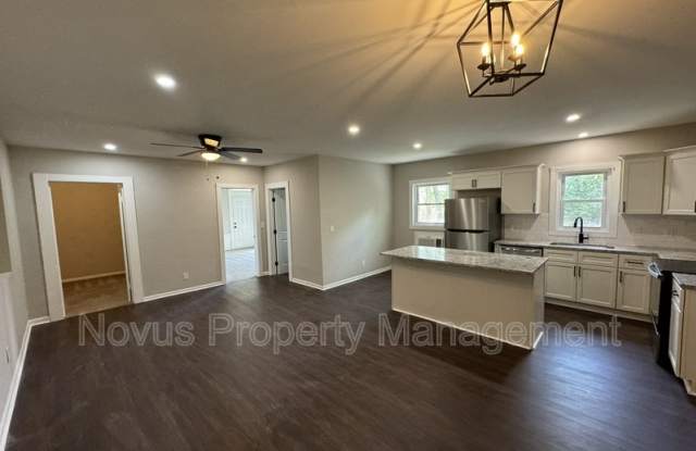 430 College Street - 430 College Street, Carrollton, GA 30117 430 College Street - 430 College Street, Carrollton, GA 30117