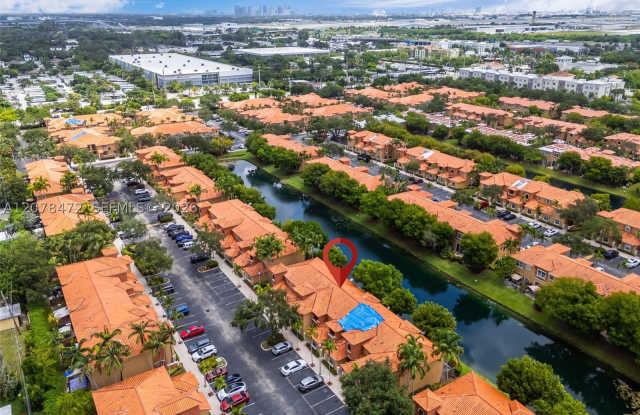 4956 Leeward Ln Gallery 3
