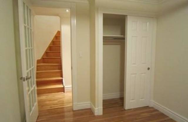 52 Barrow Street - 52 Barrow Street, New York City, NY 10014