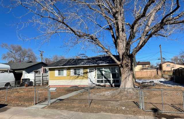 NEWLY REMODELED 3 BEDROOM RANCHER IN STRATTON MEADOWS photos photos