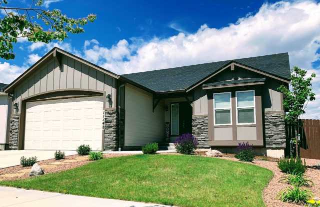 Immaculate 4 Bed 4 Bath Home in School District 20!!! - 11148 Falling Snow Lane, Colorado Springs, CO 80908