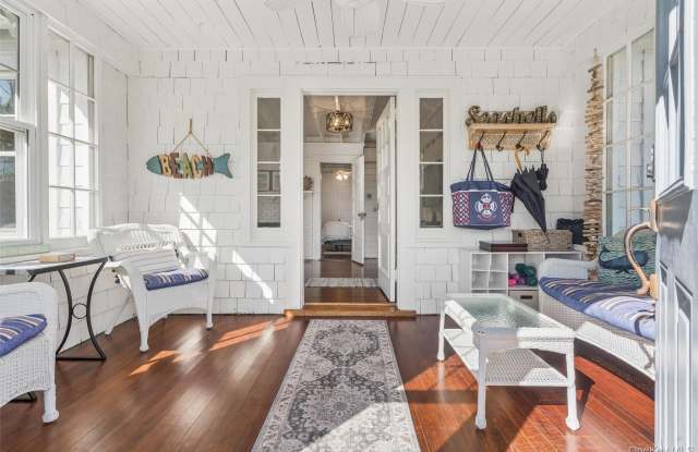 52 Stevens Lane Gallery 4