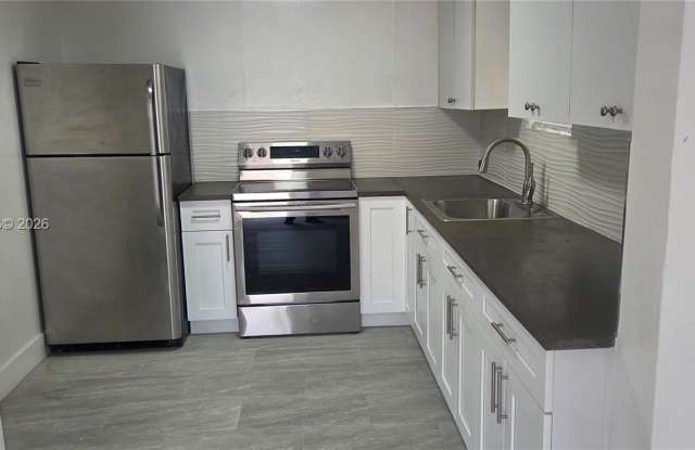 2761 NW 16th Ter photos photos 2761 NW 16th Ter photos photos