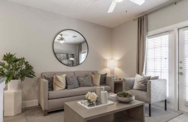 612 Creekside Way Gallery 2