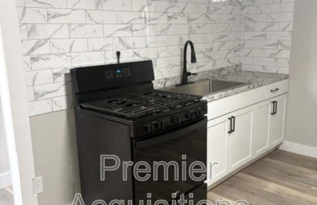 702 Biltmore Blvd photos photos
