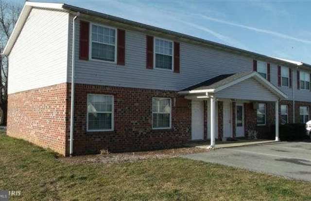 1750 WISTERIA Drive unit: G - 1750 Wisteria Drive, Guilford, PA 17202