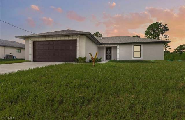 3007 53rd Street W photos photos