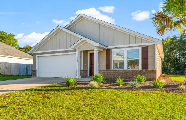 698 Whispering Creek ONE MONTH FREE RENT WITH A 13 MONTH SIGNED LEASE! ASK FOR FURTHER DETAILS. *** Offer Expires 1/31/26 photos photos