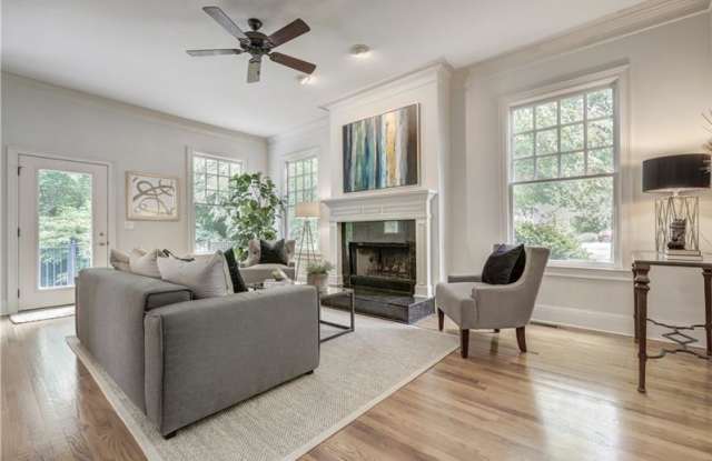 1143 Sheridan Court NE Gallery 3