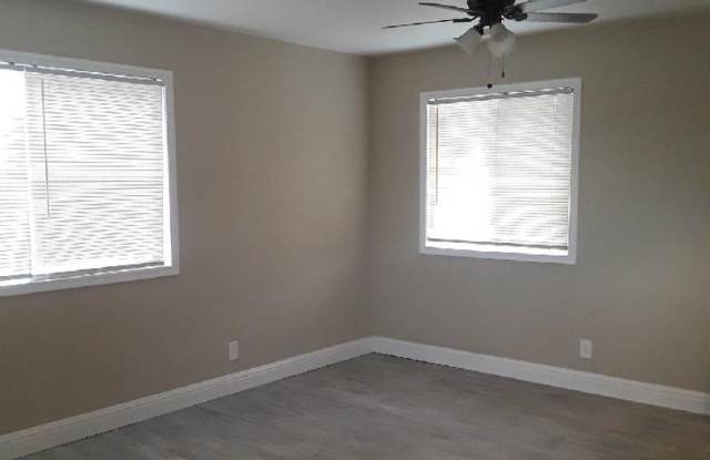 Lone Pine Mobile Home Park photos photos